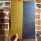 The Time Machine / War of the Worlds - H.G. Wells - 1964 Illustrated Heritage Press Hardback with Slipcase