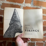 A History of Vikings - Gwyn Jones - 1973 Oxford Paperback