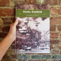 Pearl Harbor: A Visual History Commemorating The Date That Will Live In Infamy - Randy Roberts & David Welky (2016 Becker and Mayer hardback)