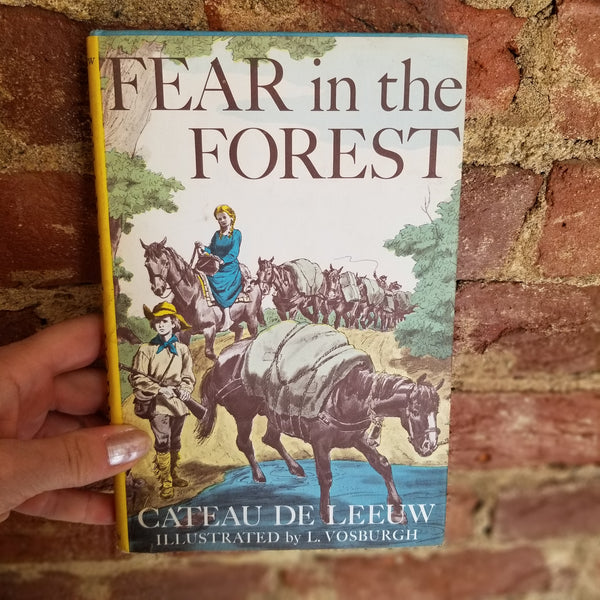 Fear in the Forest - Cateau De Leeuw  (1960 Thomas  Nelson and Sons vintage hardback)