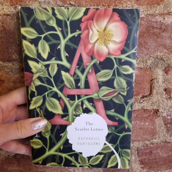The Scarlet Letter - Nathaniel Hawthorne (2000 Modern Library paperback))