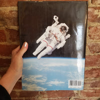 Space Shuttle - Bill Yenne  (1986 Gallery Books vintage hardback)