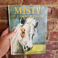 Misty of Chincoteague (Misty #1) - Marguerite Henry 1964 Rand McNally vintage hardback