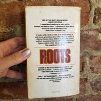 Roots: The Saga of an American Family - Alex Haley (1977 Dell vintage paperback)