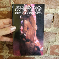 One Day in the Life of Ivan Denisovich - Aleksandr Solzhenitsyn 1990 Bantam Books vintage paperback