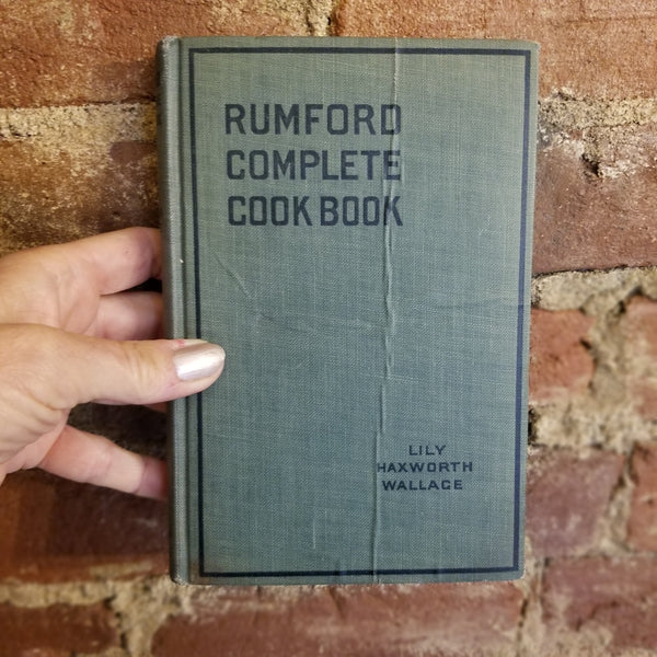 The Rumford Complete Cook Book - Lily Haxworth Wallace 1929 Rumford Co vintage hardback