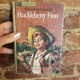 The Adventures of Huckleberry Finn - Mark Twain 1963 Grosset and Dunlap vintage hardback)