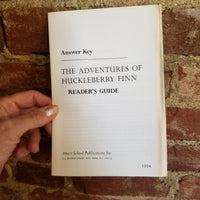 The Adventures of Huckleberry Finn: With Reader's Guide 1972 Amsco School Publications paperback