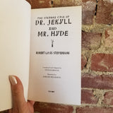 The Strange Case of Dr. Jekyll and Mr. Hyde - Robert Louis Stevenson 2014 Junior Classics paperback