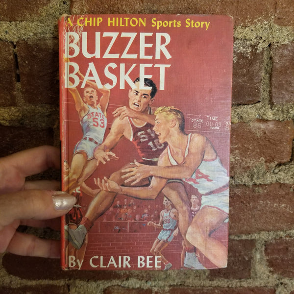 Buzzer Basket - Clair Bee 1962 Grosset & Dunlap vintage hardback