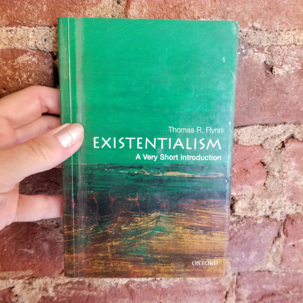 Existentialism: A Very Short Introduction - Thomas R. Flynn 2006 Oxford University Press paperback