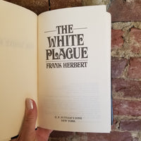 The White Plague - Frank Herbert 1982 GP. Putnam vintage BCE HBDJ