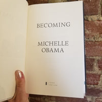 Becoming - Michelle Obama 2018 Crown HBDJ