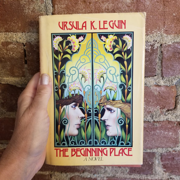 The Beginning Place - Ursula K. Le Guin 1980 Harper & Row 1st edition HBDJ