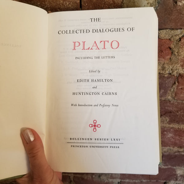 The Collected Dialogues of Plato: Including the Letters