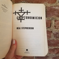 Cryptonomicon - Neal Stephenson 2000 Harper Perennial PB