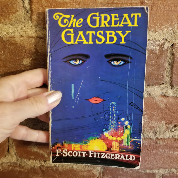 The Great Gatsby - F. Scott Fitzgerald - Scribner Classics paperback