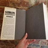 A Time for Trumpets: The Untold Story of the Battle of the Bulge - Charles B. MacDonald 1985 William Morrow & Co vintage HBDJ