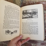 Trail Makers of the Middle Border - Hamlin Garland 1926 The Macmillan Co vintage HB