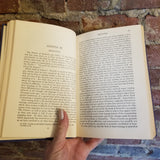 The Growth of Political Thought in the West, from the Greeks to the End of the Middle Ages - Charles Howard McIlwain 1953 The Macmillan Co vintage HB