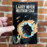 Neutron Star - Larry Niven - 1971 Ballantine Books Paperback