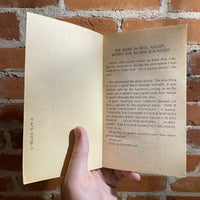 The Torch of Honor - Roger Macbride Allen - Paperback