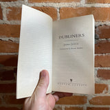 Dubliners - James Joyce - 1990 Bantam Classics Paperback