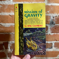 Mission of Gravity - Hal Clement - 1962 Pyramid Books Paperback