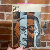 Protest and Prejudice - A Study In Belief in the Black Community - Gary T. Marx - Paperback