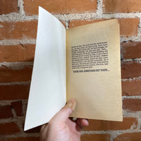 Signals - Deborah Deutschman - 1980 Playboy Press Paperback