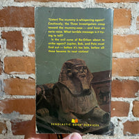 The Mystery of the Whispering Mummy - Robert Arthur - Alfred Hitchcock - 1965 Scholastic Paperback