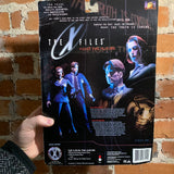 X-Files Scully and Alien Action Figures and The Official Guide to the X-Files - Brian Lowry