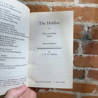 The Hobbit - J.R.R. Tolkien 1982 - Michael Herring Cover Paperback Edition