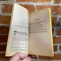 The Saint-Germain Chronicles - Chelsea Quinn Yarbro - Paperback
