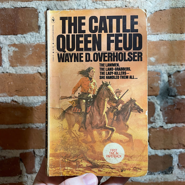 The Cattle Queen Feud - Wayne D. Overholser - Paperback