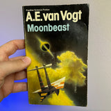 Moonbeast - A.E. Van Vogt - Panther Science Fiction Paperback - Chris Foss Cover
