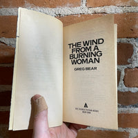 The Wind from a Burning Woman - Greg Bear - Paperback