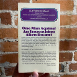 They Walked Like Men - Clifford D. Simak - 1979 1st Avon Printing Paperback