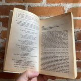 Revelation Space - Alastair Reynolds - 2002 Chris Moore Cover Ace Books Paperback Edition