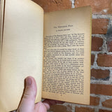 Boris Karloff’s Favorite Horror Stories - 1965 First Avon Printing