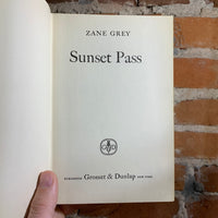 Sunset Pass: A Western Story - Zane Grey (Vintage 1931 Hardcover Edition)