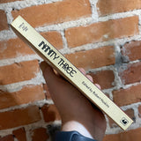 Infinity Three - Edited by Robert Hoskins - 1971 Lancer Books Paperback - Dean R. Koontz & Gene Wolfe