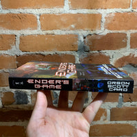 Ender's Game - Orson Scott Card (2002 Cover)
