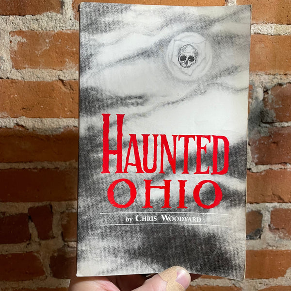 Haunted Ohio - Chris Woodward - Paperback