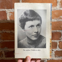 The King’s Vixen - Pamela Hill - 1954 BCE G.P. Putnam’s Sons Hardback