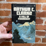 A Fall of Moondust -  Arthur C. Clarke - 1974 Dean Ellis Cover - Signet Paperback