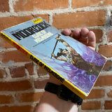 Elric of Melniboné - Michael Moorcock - 1972 Daw Books - Michael Whelan Cover