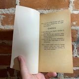 The Status Civilization - Robert Sheckley - 1960 Signet Books 1st Printing Paperback
