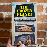 The Frozen Planet & Other Stories - 1966 - Keith Laumer - McFadden Books Paperback