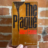 The Plague- Albert Camus - 1972 Vintage Books Paperback